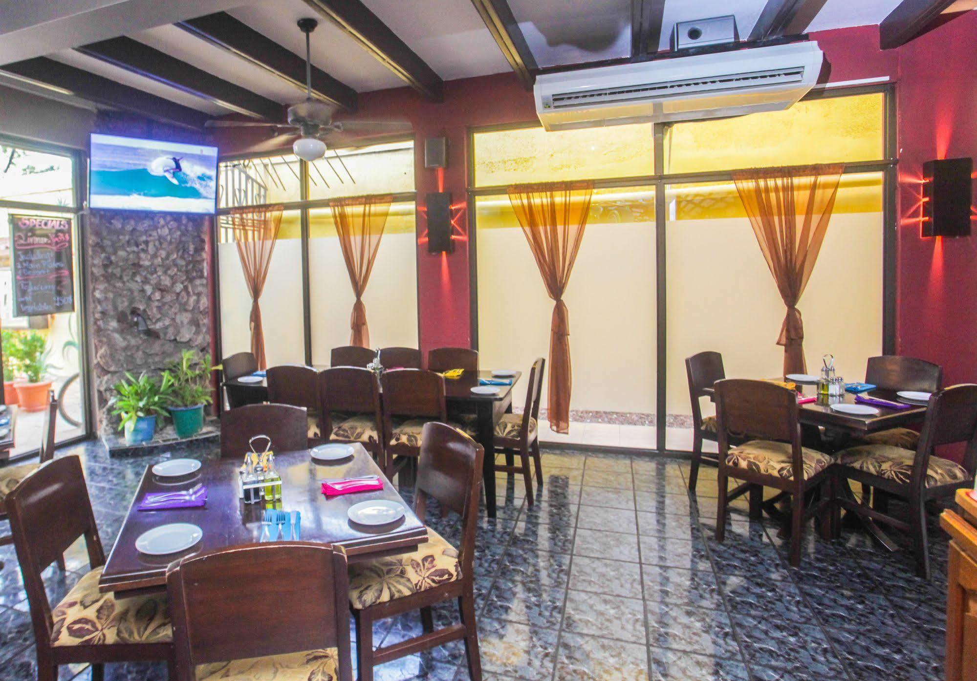 Hotel Poseidon Jaco Luaran gambar