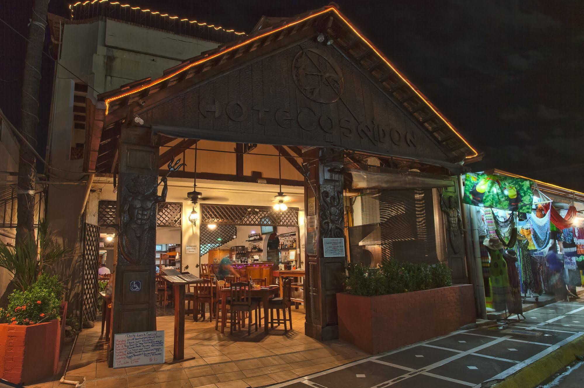 Hotel Poseidon Jaco Luaran gambar