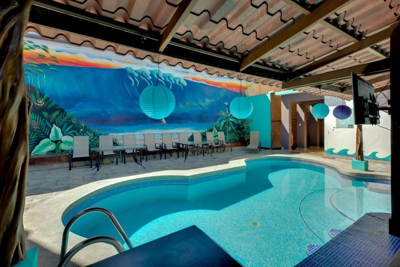 Hotel Poseidon Jaco Luaran gambar